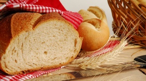 Крупный поставщик хлеба в магазины Москвы предупредил о росте цен